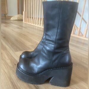UNIF leather parker boots black platform boots size 10